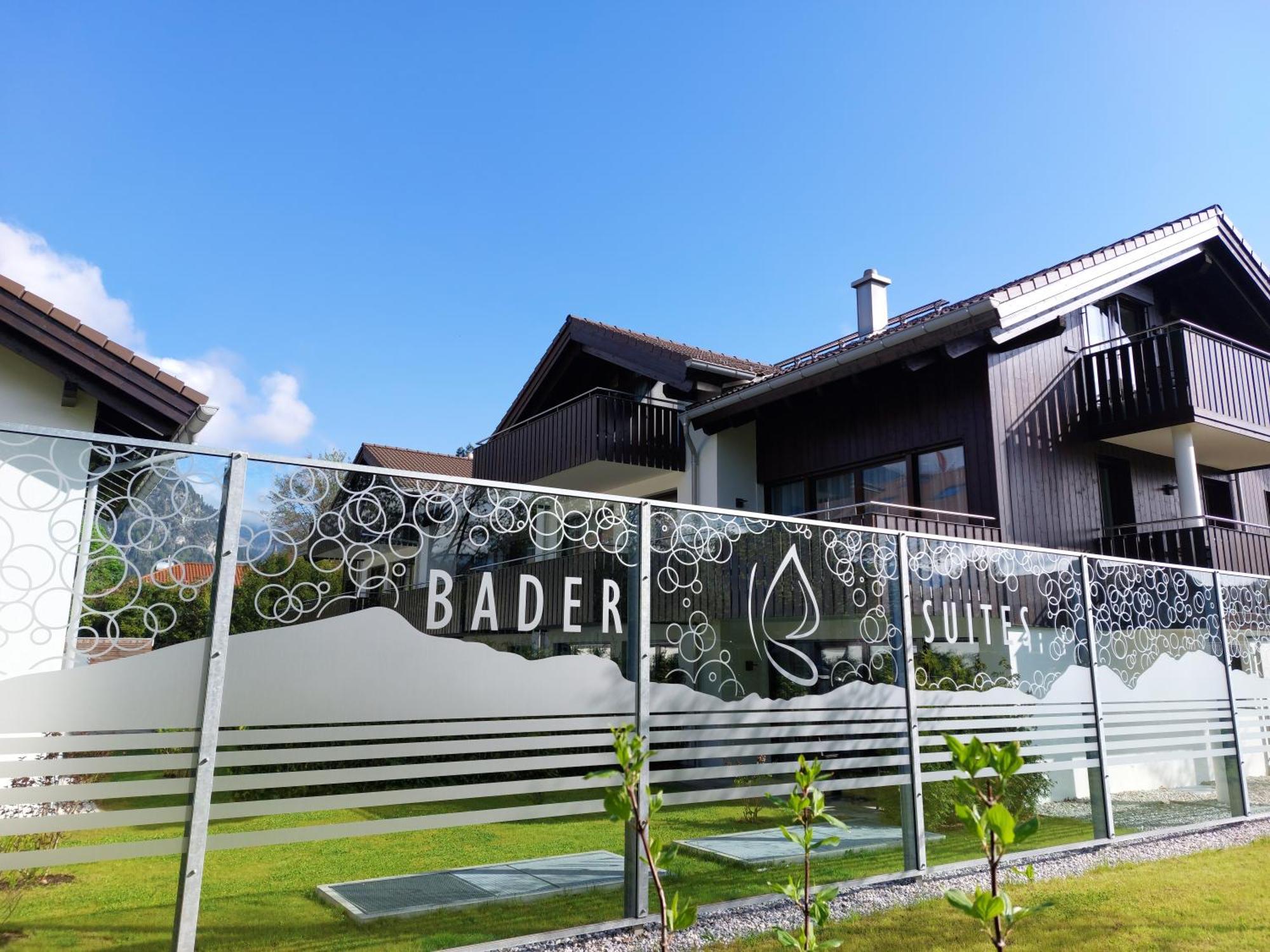 Bader Suites ガルミッシュ・パルテンキルヒェン エクステリア 写真
